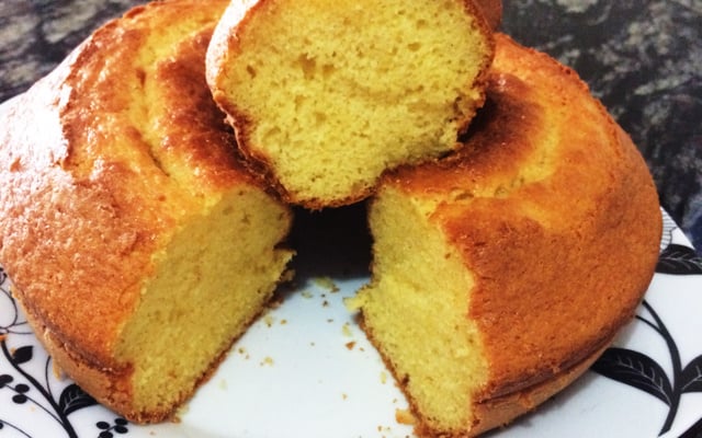Bolo de fubá super fácil