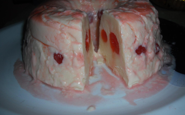 Torta de cereja gelada