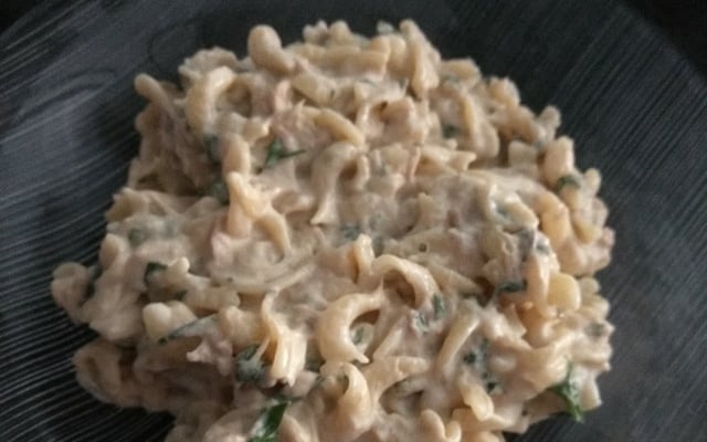 Macarrão com espinafre