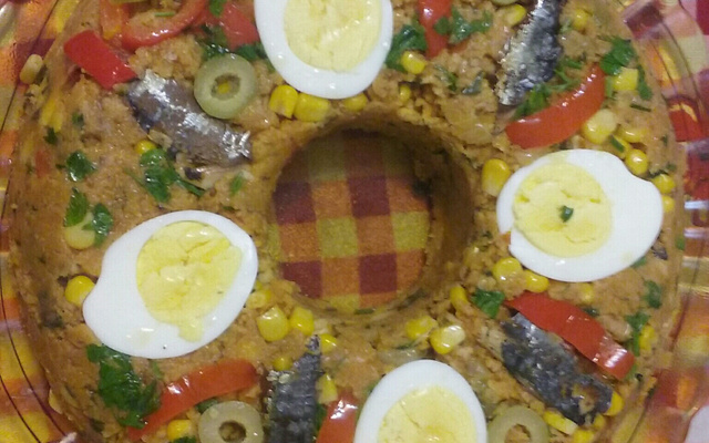 Cuscuz de sardinha fácil