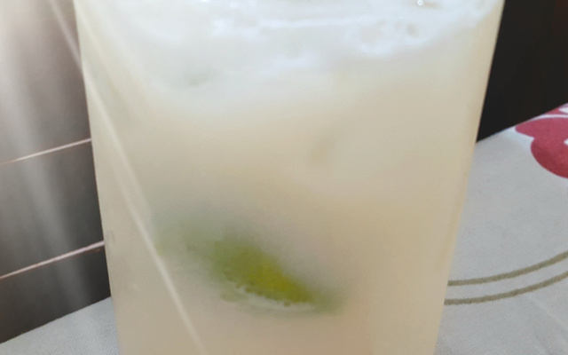 Caipirinha de yakult
