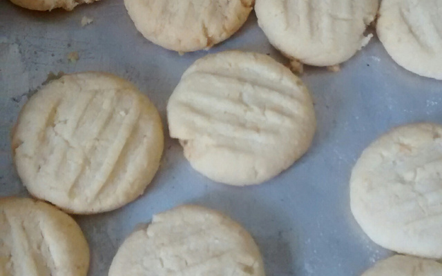 Biscoitos amanteigados