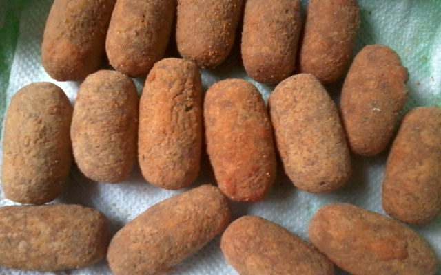 Croquete de carne moída