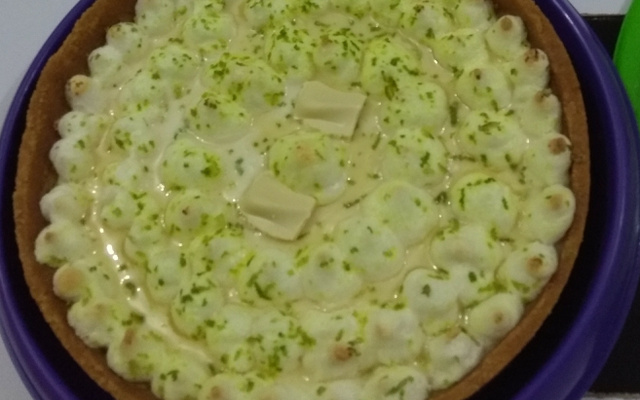 Torta de limão com chocolate branco