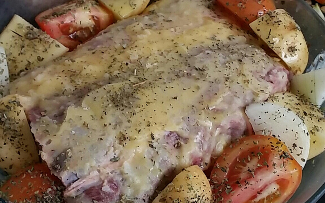 Contra-filé (chorizo) ao forno com batata bolinha