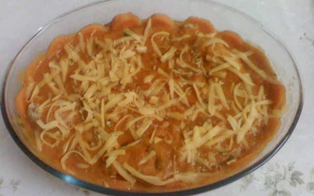 Frango ao molho de cenoura