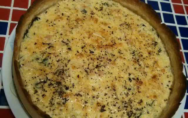 Quiche de espinafre e mussarela