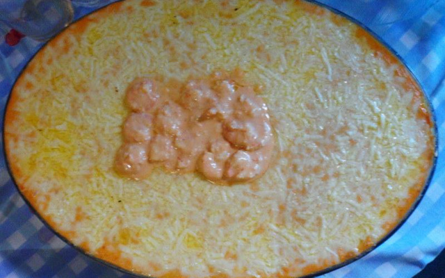 Camarão Gratinado com Requeijão