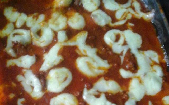 Lasanha de presunto e queijo