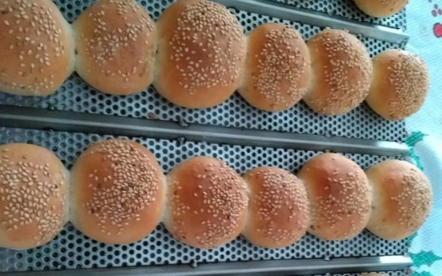 Pão de hambúrguer (tipo do mc donalds)