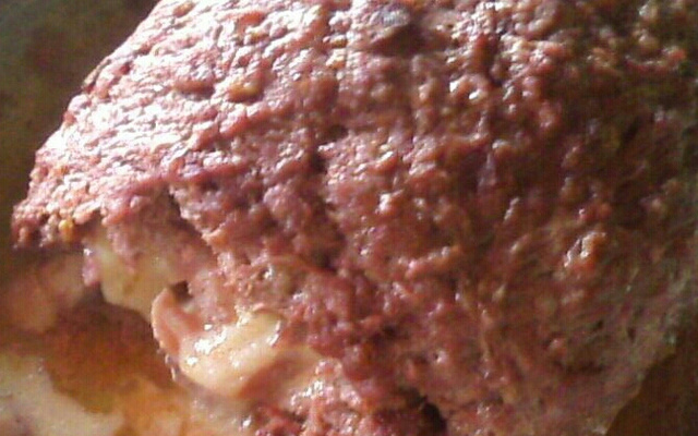 Rocambole de carne moída