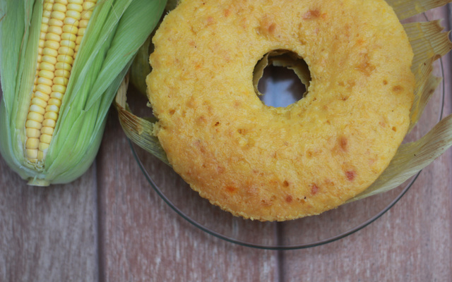Bolo de milho verde com coco