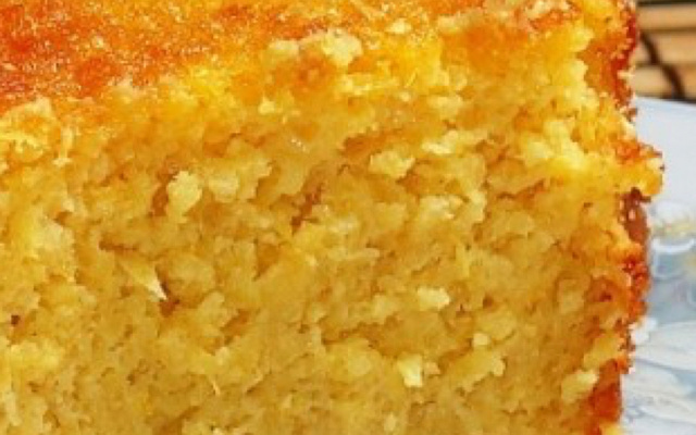 Bolo de leite moça e coco