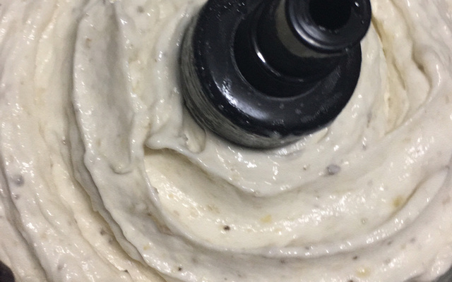 Sorvete de banana caseiro