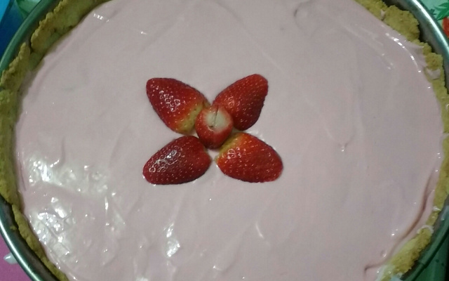 Torta mousse de morango