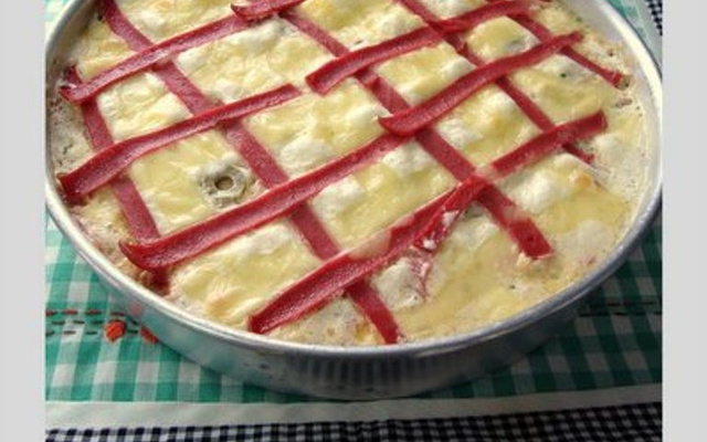 Torta cremosa de presunto e queijo e arroz do Lúcio Cezar
