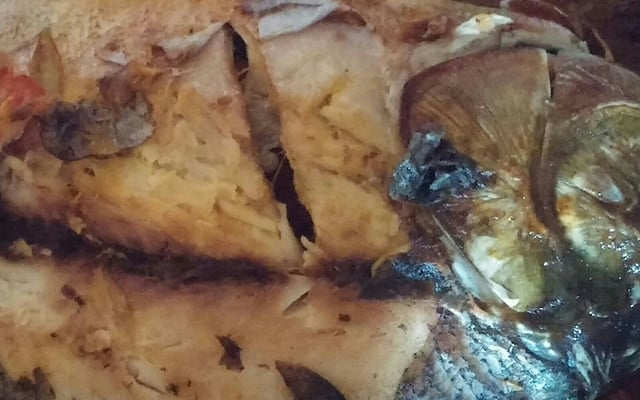 Tambaqui assado no forno