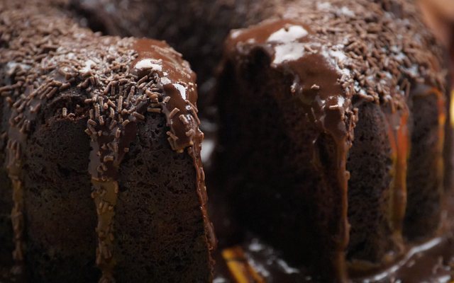 Bolo de chocolate de micro-ondas