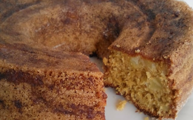 Bolo de maçã fácil