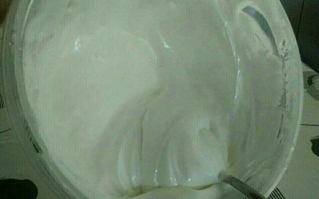 Glacê de clara em neve