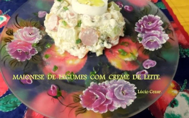 Maionese de legumes com creme de leite