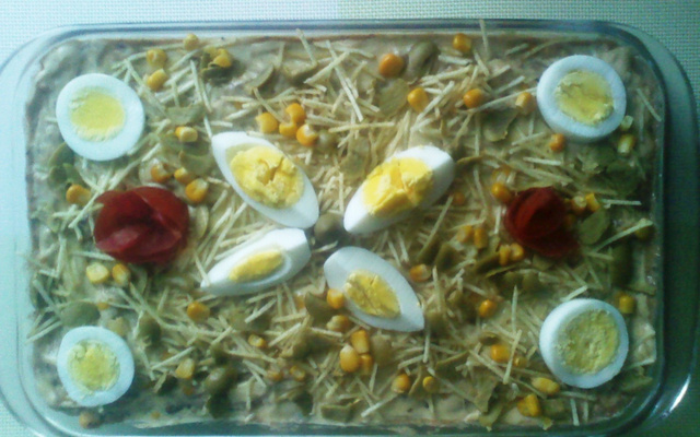 Torta salgada de pão de forma com sardinha