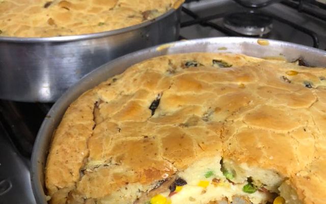 Torta de sardinha de liquidificador da Giselle