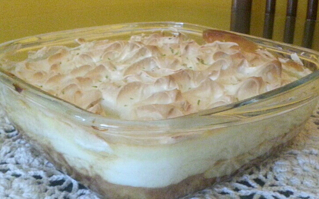 Doce de banana com suspiro