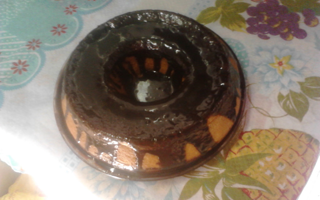 Bolo de gelatina de maracujá