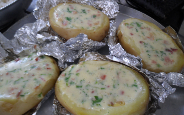 Batata assada com bacon