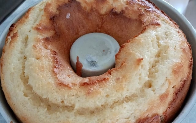 Bolo de queijo parmesão da Zina
