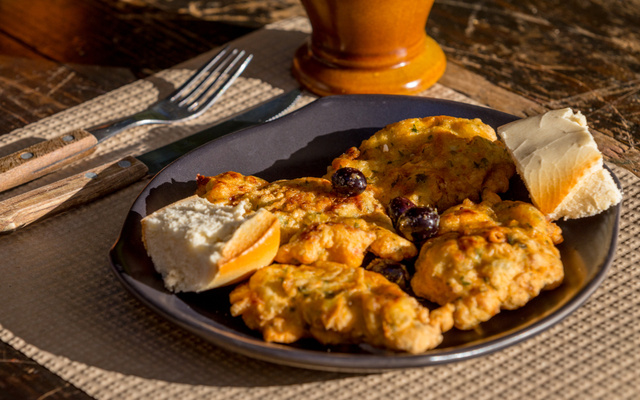 Pataniscas de Bacalhau