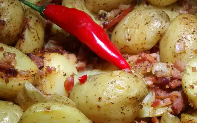 Batata bolinha assada