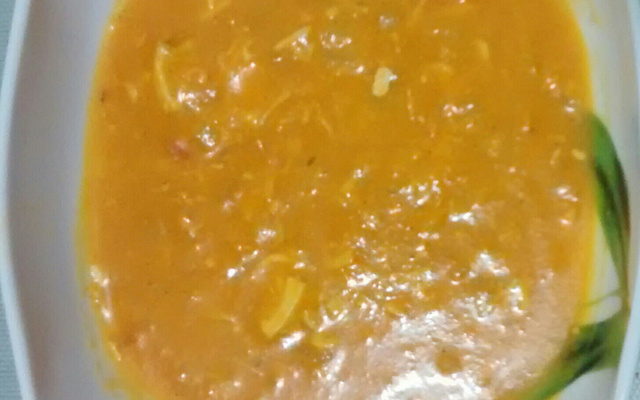 Sopa cremosa de frango