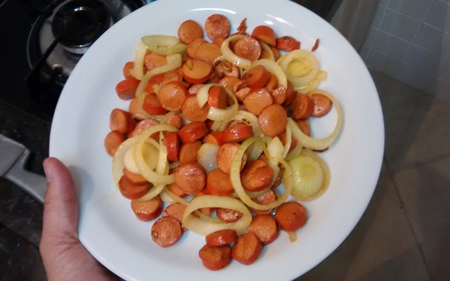 Salsichinga - Salsicha com pinga