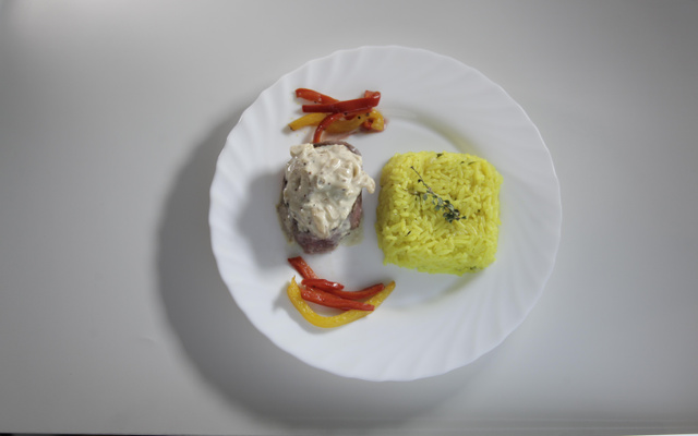 Bife acebolado - apartamento 502 (Ana Maria)