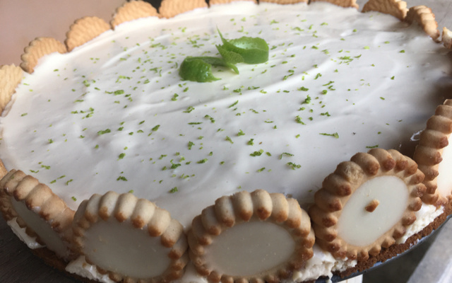 Torta de limão com chocolate branco