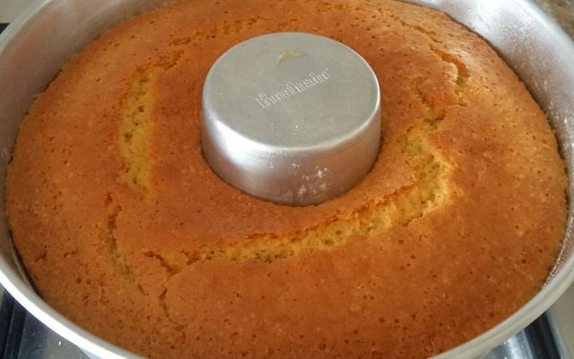 Bolo de gelatina de maracujá 