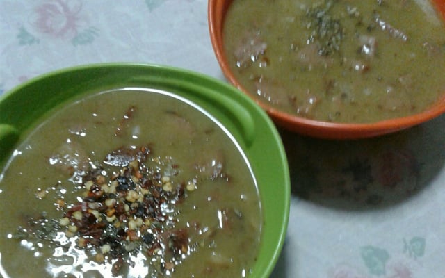 Sopa de ervilha de preguiçoso