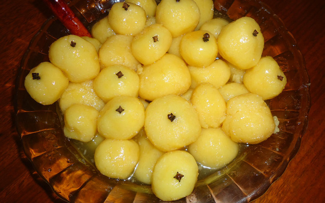 Doce de queijo em calda