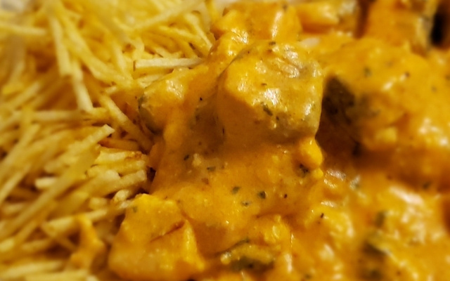 Estrogonofe de salmão Klug