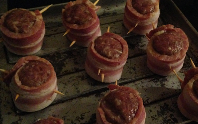 Mini medalhão recheado