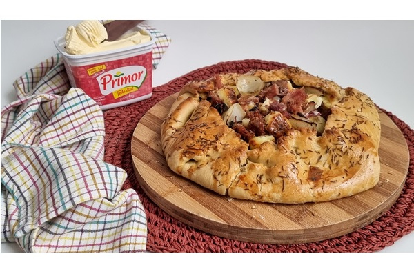 Torta rústica de carne-seca