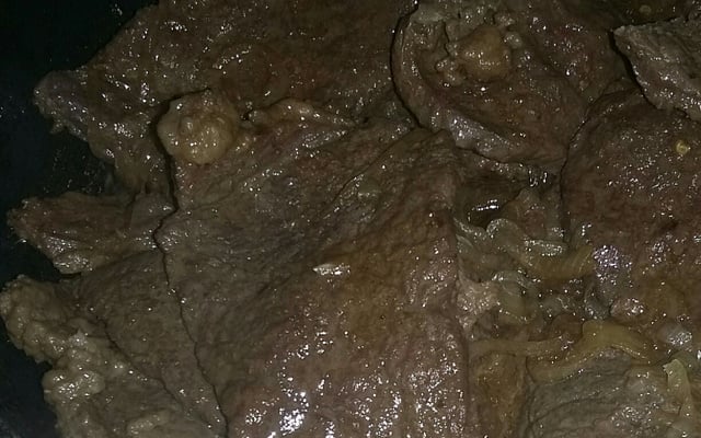 Bife acebolado com batata frita