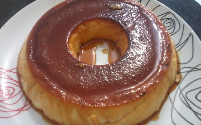 Pudim de pão com leite condensado