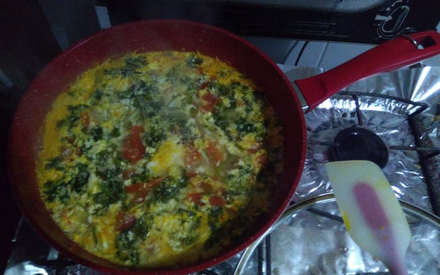 Moqueca de ovos simples e fácil