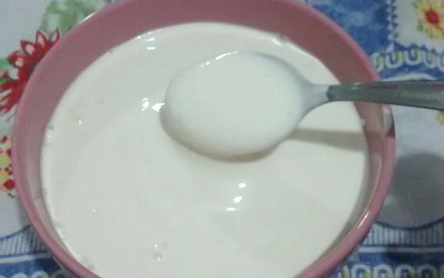 Molho de alho de creme de leite