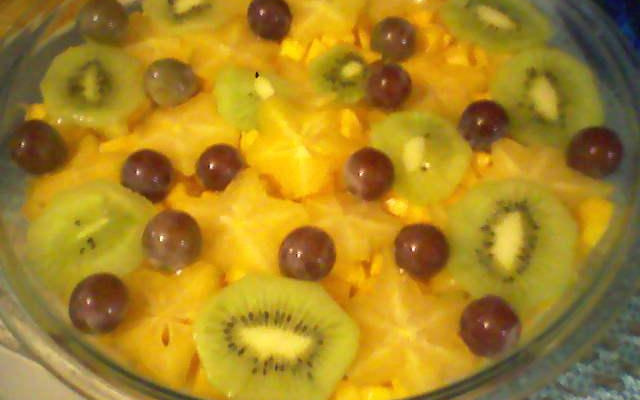 Pavê de panetone com frutas