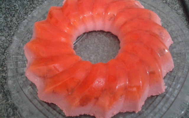 Mousse espelhado de morango