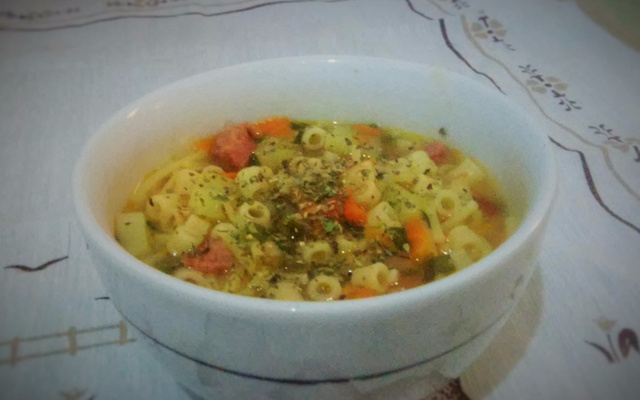 Sopa de macarrão